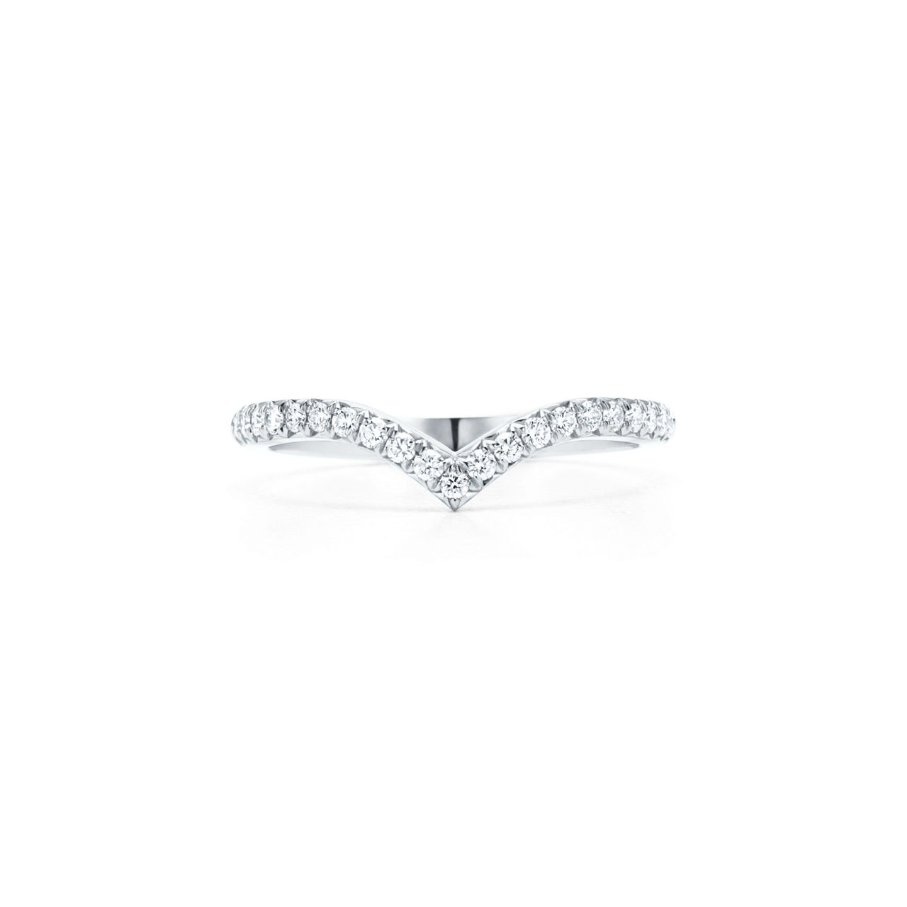 Tiffany Soleste: V ring in platinum with diamonds image number 0