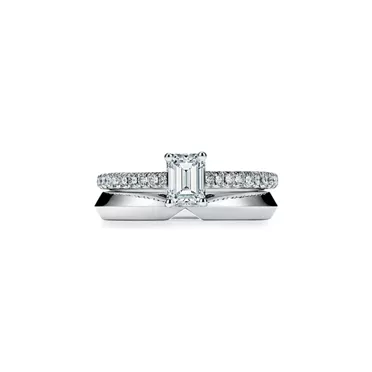 Tiffany Novo&reg;:Emerald-cut Engagement Ring with a Pav&eacute; Diamond Platinum Band, 6
