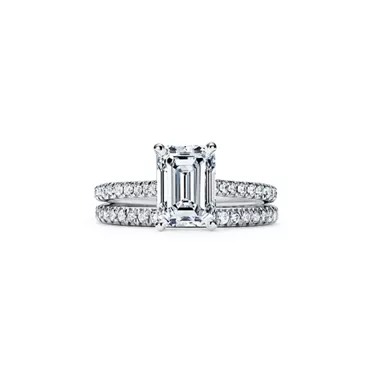 Tiffany Forever:Emerald-cut Engagement Ring with a Pav&eacute; Diamond Band in Platinum, 7