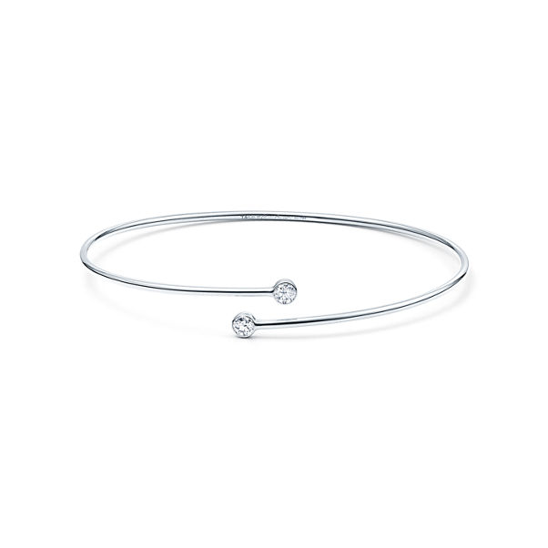 Elsa Peretti®:Diamond Hoop Single-row Bangle 