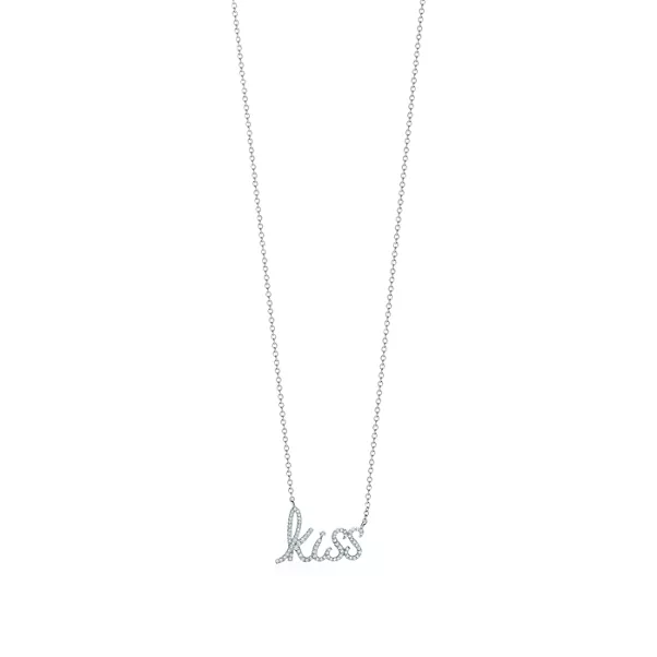 Kiss Pendant