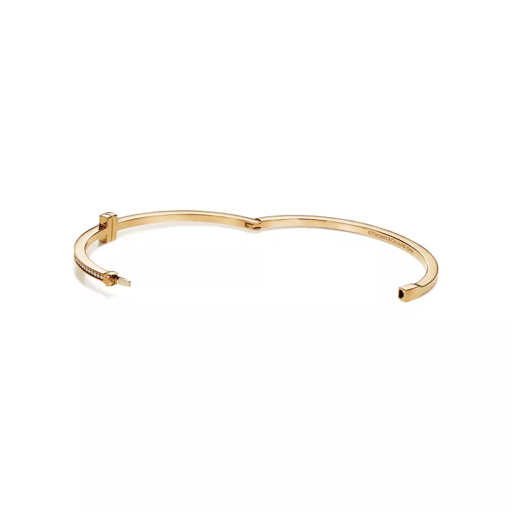 Tiffany T:Diamond Hinged Wire Bangle in Yellow Gold, 4