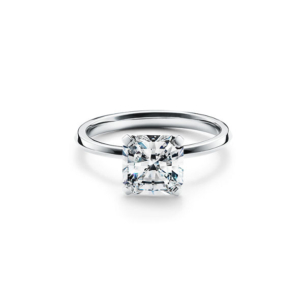 Tiffany True:Bague de fiançailles en platine 950 millièmes ornée d’un diamant Tiffany True