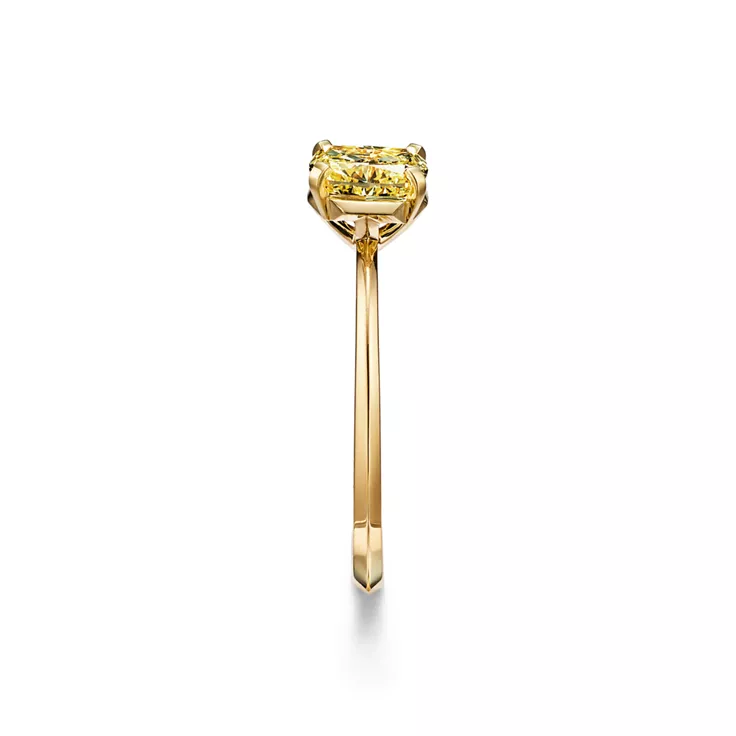 Tiffany True&reg;:Engagement Ring with a Cushion-cut Yellow Diamond in 18k Yellow Gold, 4