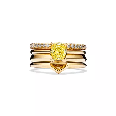 Tiffany True&reg;:Engagement Ring with a Cushion-cut Yellow Diamond in 18k Yellow Gold, 6