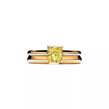 Tiffany True&reg;:Engagement Ring with a Cushion-cut Yellow Diamond in 18k Yellow Gold, 7