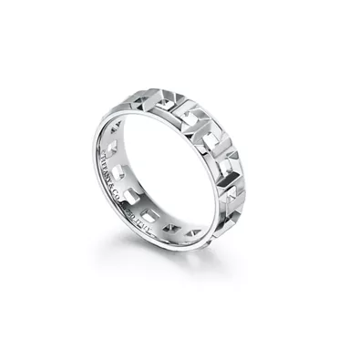 Tiffany T:True Wide Ring in White Gold, 3