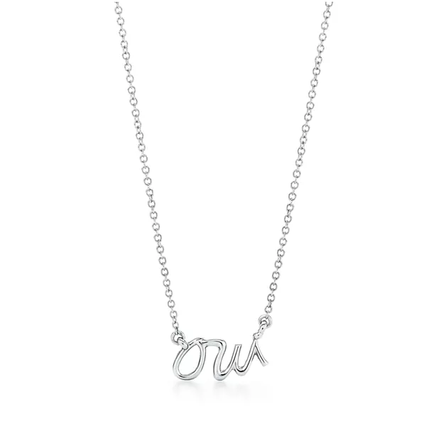 Paloma's Graffiti:Oui Pendant image number 0