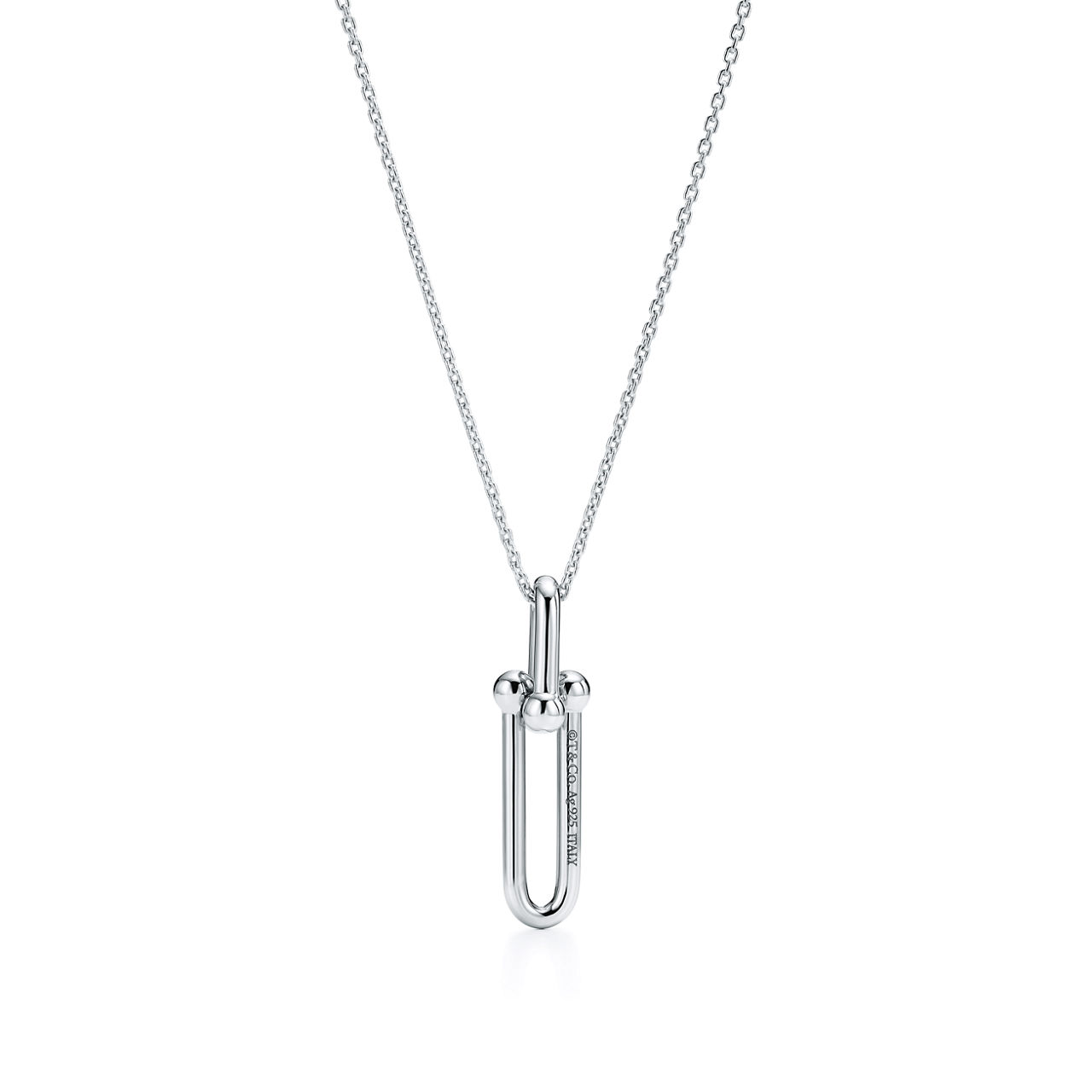 Tiffany HardWear:Elongated Link Pendant in Sterling Silver image number 2