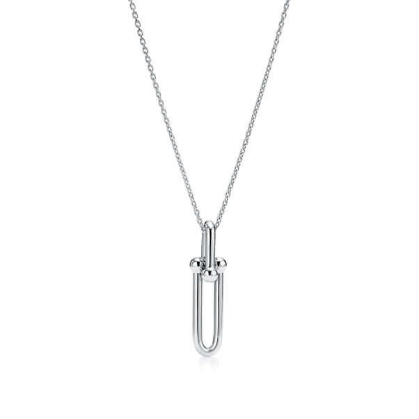 Tiffany HardWear:Elongated Link Pendant in Sterling Silver