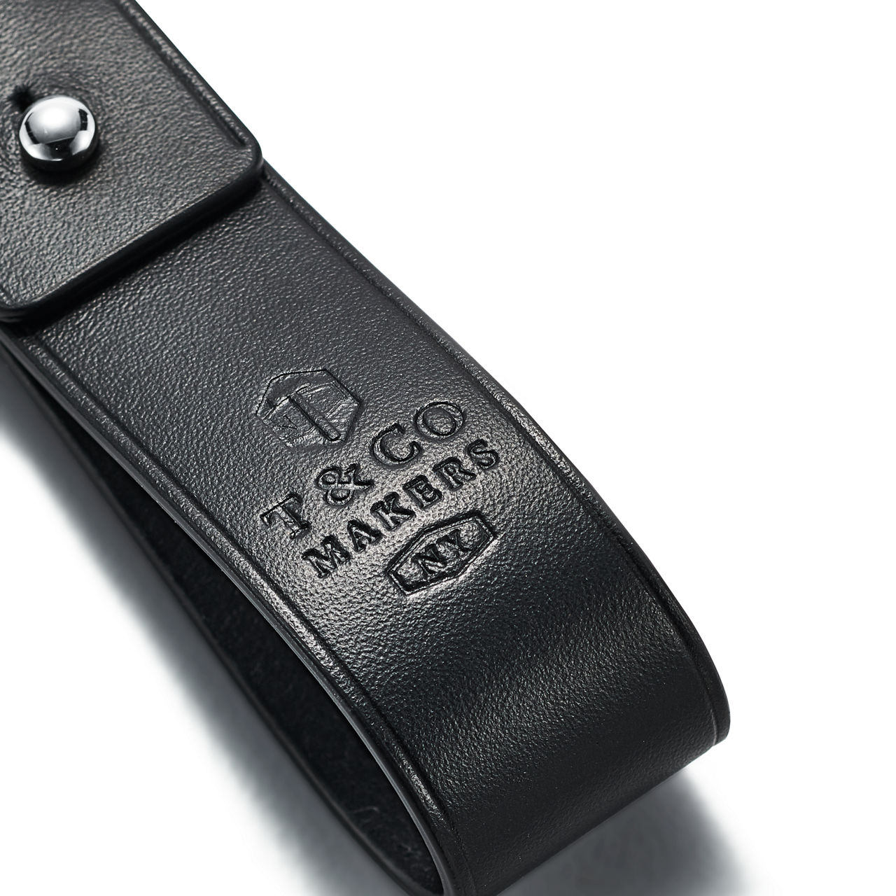 Tiffany 1837®:Makers Key Fob in Black Smooth Leather image number 3
