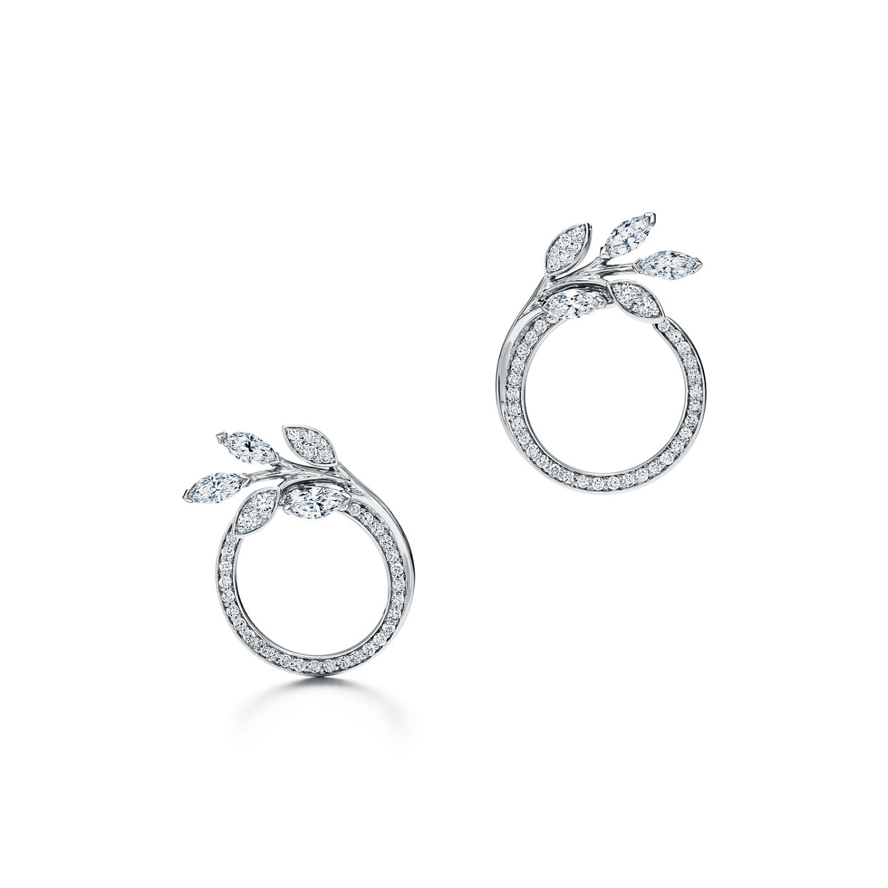 Tiffany Victoria®:Diamond Vine Circle Earrings in Platinum  image number 0