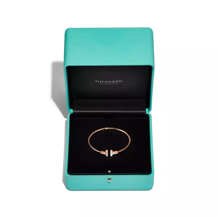 Tiffany T:Wire Bracelet in Rose Gold with Diamonds and Mother-of-pearl, 4