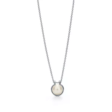 Tiffany HardWear:Freshwater Pearl Link Pendant in Sterling Silver, 16–18" in Sterling Silver, 2
