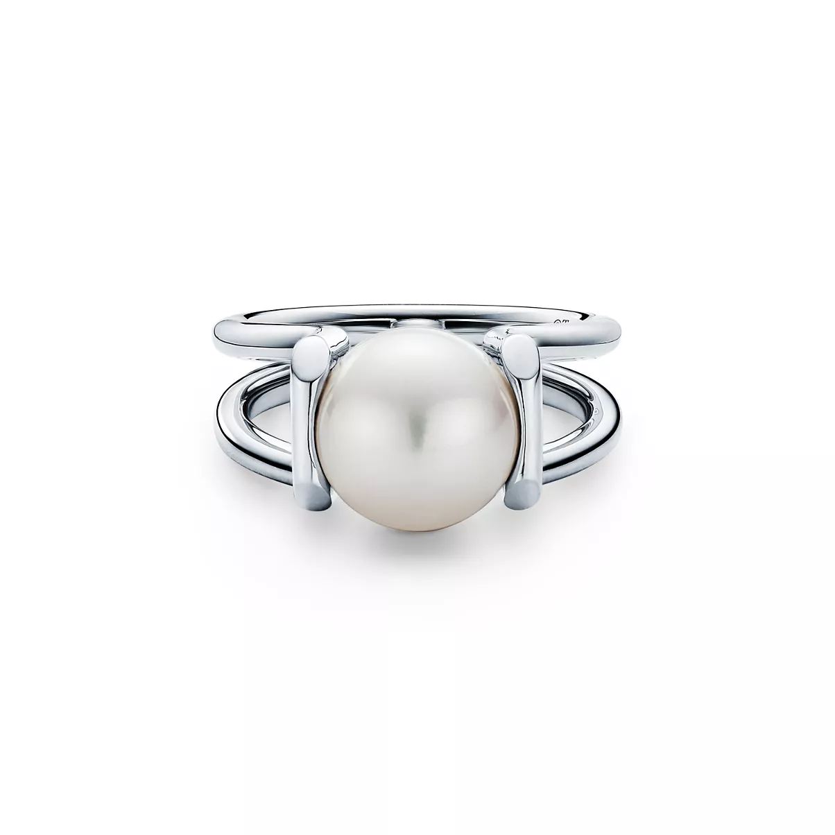 Freshwater Pearl Ring in Sterling Silver 