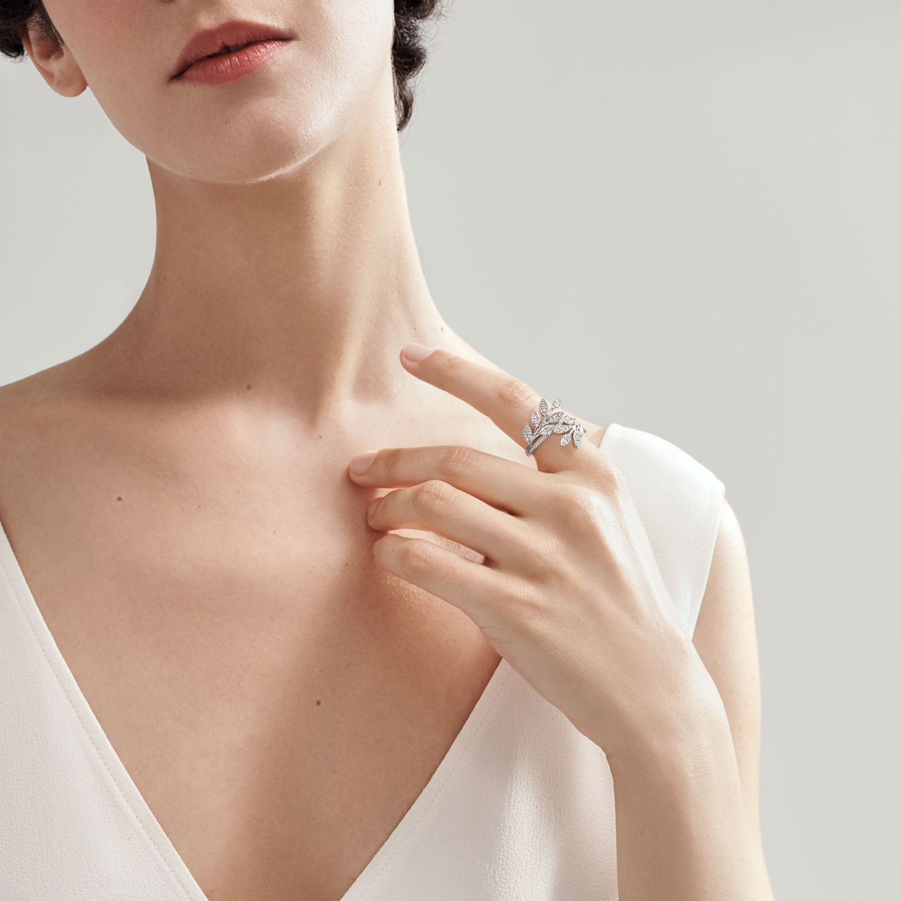 Diamond Vine Bypass Ring in Platinum