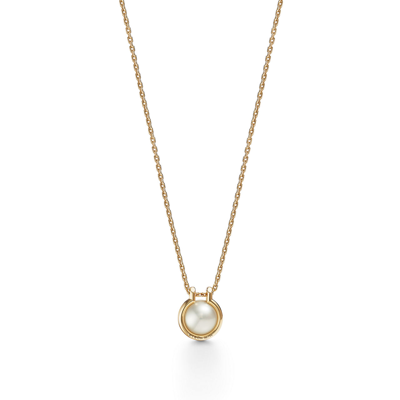 Tiffany HardWear:South Sea Pearl Link Pendant in 18k Gold, 16"  image number 2