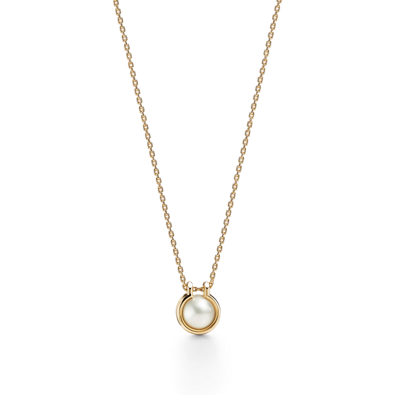 South Sea Pearl Link Pendant in 18k Gold, 16" 