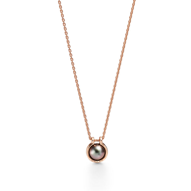 Tiffany HardWear:Tahitian Black Pearl Link Pendant in 18k Rose Gold, 16"  image number 2