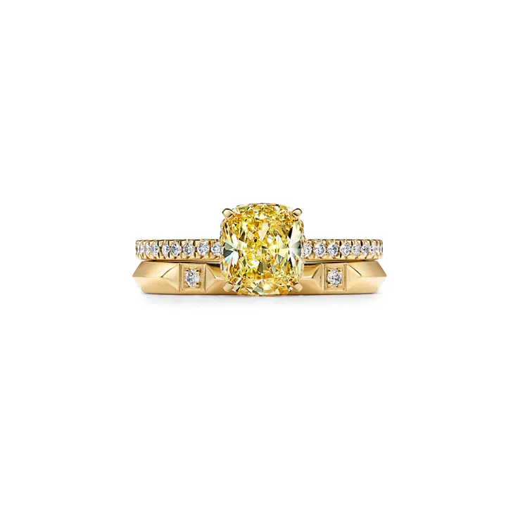Tiffany True®: Engagement Ring with a Cushion-cut Yellow Diamond and an 18k Yellow Gold Diamond Band, 4