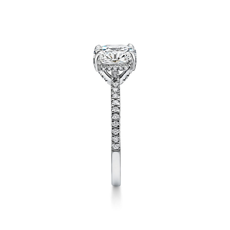 Tiffany True®: Engagement Ring with a Tiffany True®: Diamond and a Platinum Diamond Band image number 4