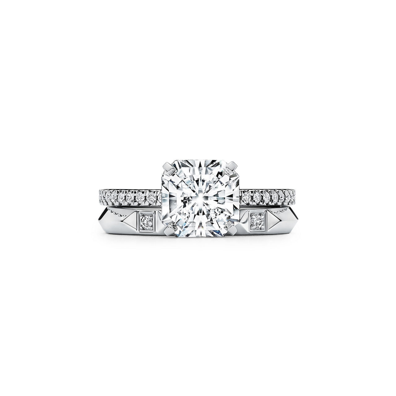 Tiffany True®: Engagement Ring with a Tiffany True®: Diamond and a Platinum Diamond Band image number 7