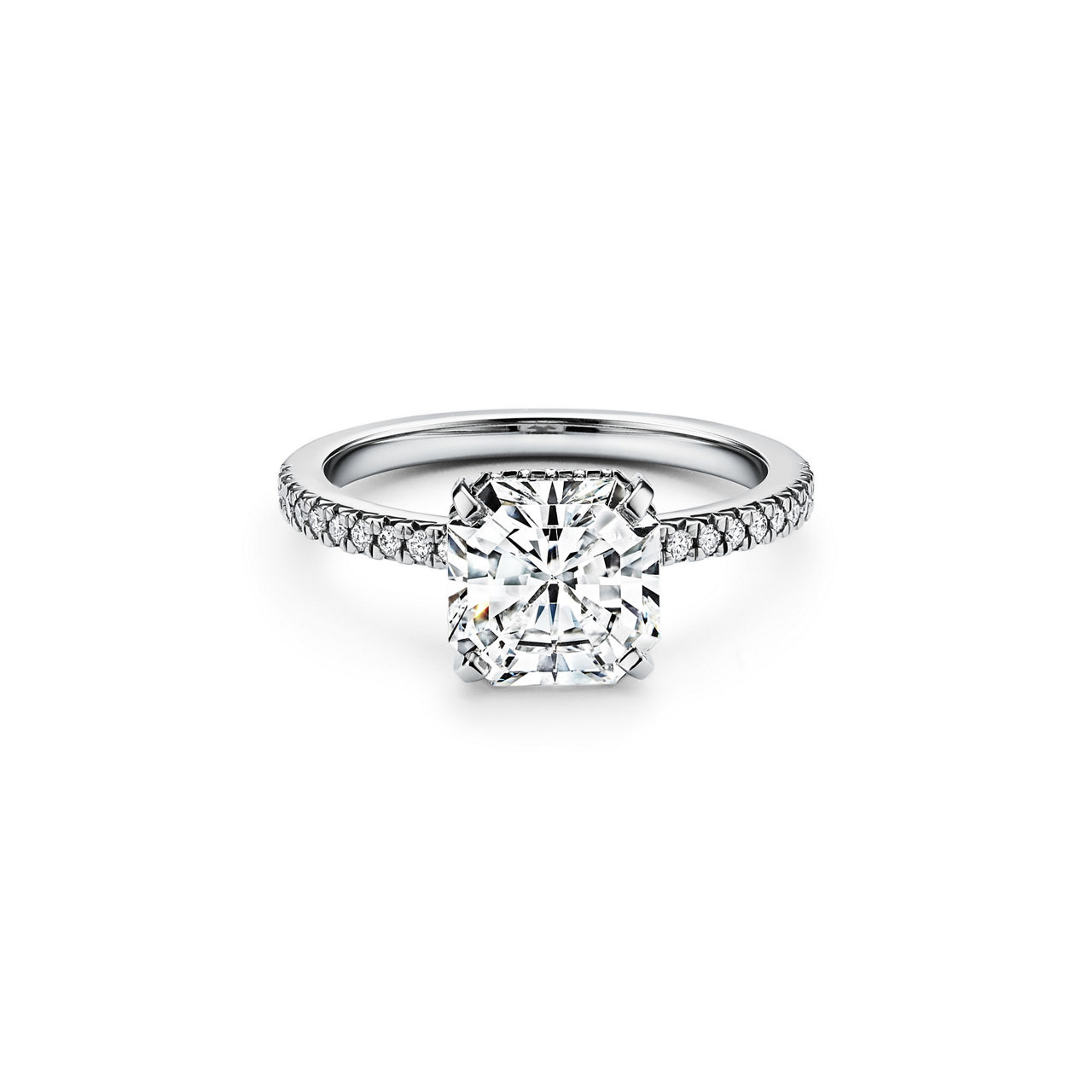 Tiffany True®:Verlobungsring mit einem Tiffany True® Diamanten und einem Platin-Diamantring Bildnummer 0