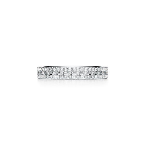 Tiffany T:True Narrow Ring in White Gold with Pavé Diamonds