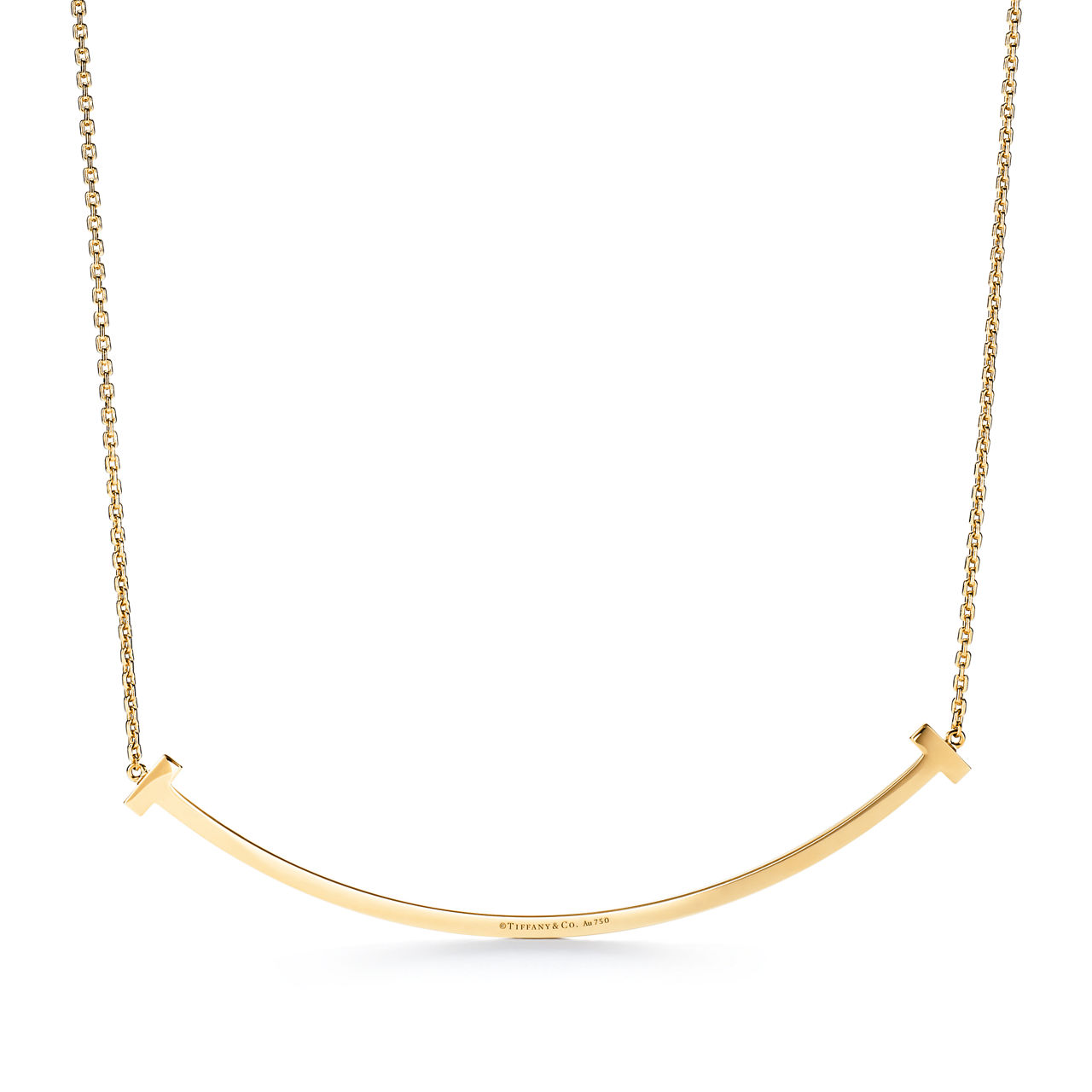 Tiffany T:Extra Large Smile Pendant in 18k Gold in Yellow Gold image number 2