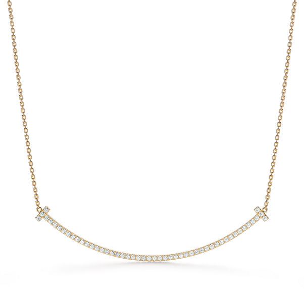 Tiffany T: Extra Large Smile Pendant in Gold with Diamonds