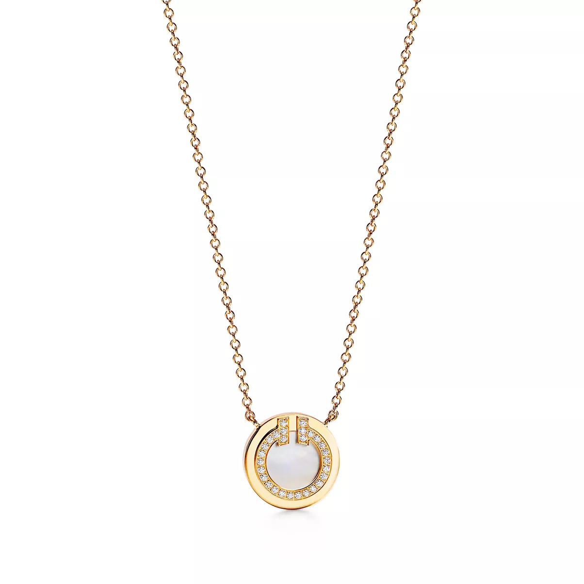 Diamond and Mother-of-pearl Circle Pendant in Yellow Gold