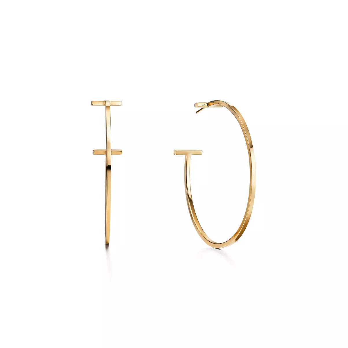 Wire Hoop Earrings in Yellow Gold