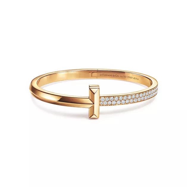 Tiffany T:T1 Wide Diamond Hinged Bangle in Yellow Gold image number 0