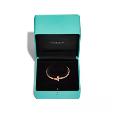 Tiffany T:T1 Wide Diamond Hinged Bangle in Rose Gold, 7