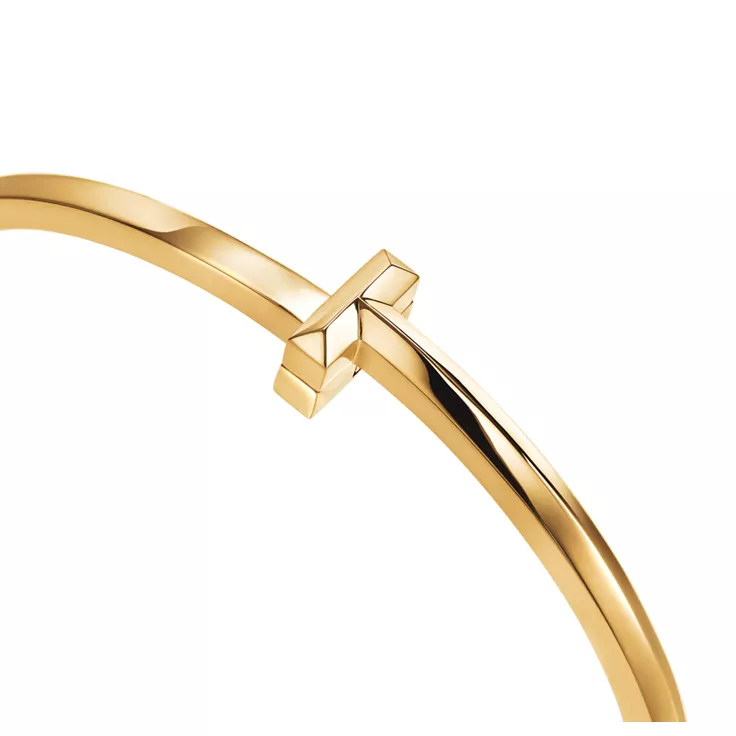 Tiffany T:T1 Narrow Hinged Bangle in Yellow Gold, 6