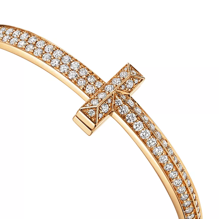 Tiffany T:T1 Wide Diamond Hinged Bangle in Yellow Gold, 6