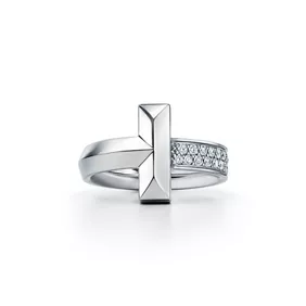 Or blanc 18 carats