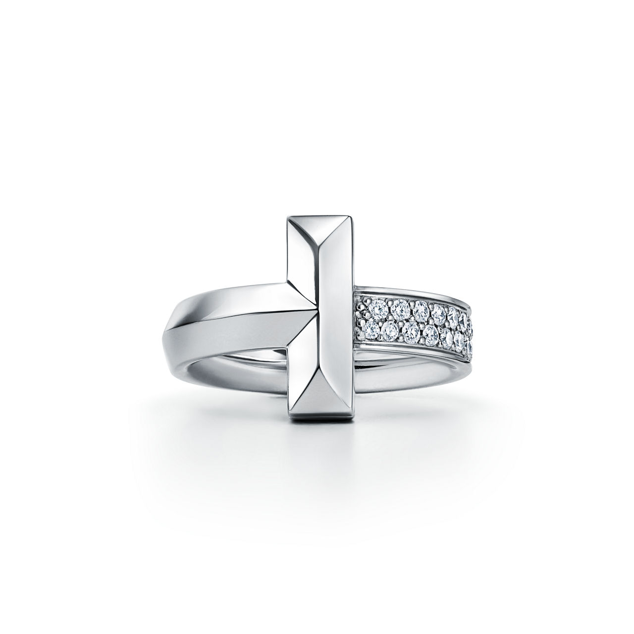 T1 Anillo de oro blanco con diamantes