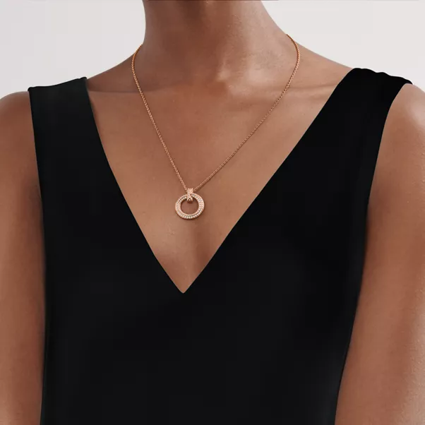 T1 Circle Pendant in 18k Rose Gold with Diamonds