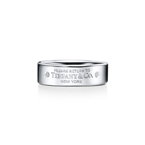 Return to Tiffany™:Narrow Ring in Sterling Silver with Diamonds