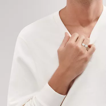 Return to Tiffany™:Narrow Ring in Sterling Silver with Diamonds, 2