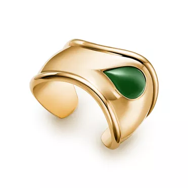 Elsa Peretti®:Small Bone Cuff in 18k Gold with Green Jade, 2