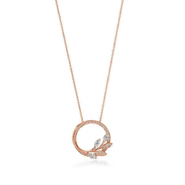 Tiffany Victoria®:Diamond Vine Circle Pendant in 18k Rose Gold