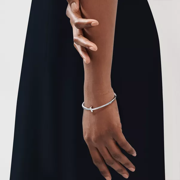T1 Narrow Diamond Hinged Bangle in White Gold