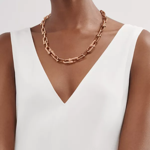 Gliederhalskette in abgestuftem Design in 18 Karat Roségold mit Pavé-Diamanten