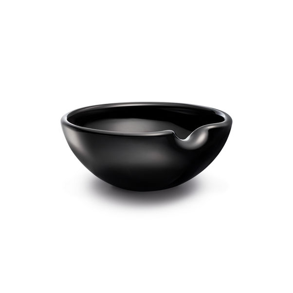 Elsa Peretti®:Thumbprint Bowl in Black Venetian Glass