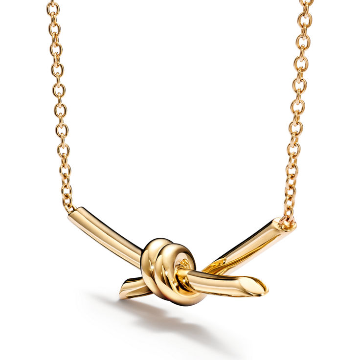 Tiffany Knot:Pendant in Yellow Gold image number 4