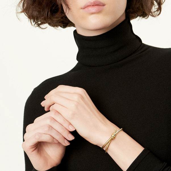 Tiffany Knot:Double Row Hinged Bangle in Yellow Gold