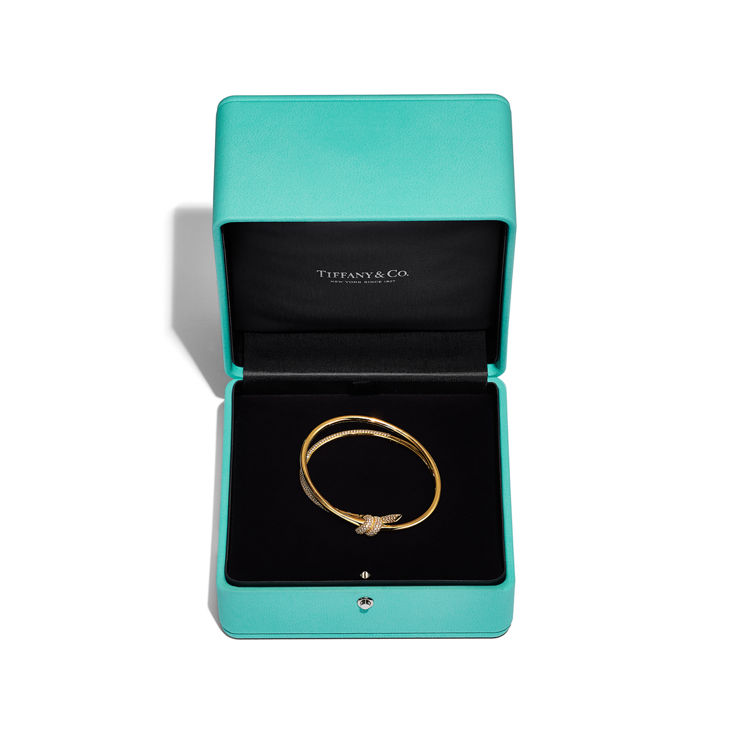 Tiffany Knot:Double Row Hinged Bangle in Yellow Gold with Diamonds image number 5