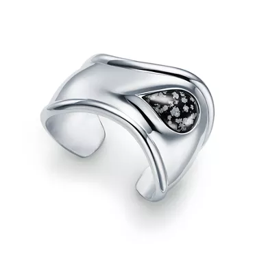 Elsa Peretti®:Small Bone Cuff in Sterling Silver with Snowflake Obsidian, 2